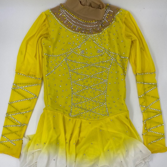 BEAUTIFUL customized competition dress💛 - Picture 1 of 5